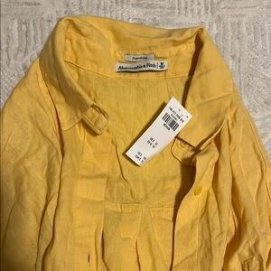 Abercrombie & Fitch Yellow Shirt